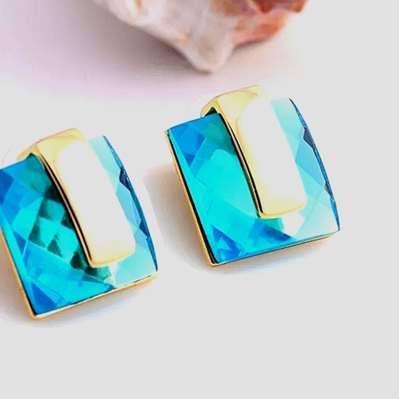 ❤️NWT 3 pcs Set RING, EARRINGS, NECKLACE. - Picture 5 of 7